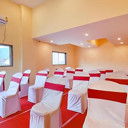 City Air Pune Bagian luar foto