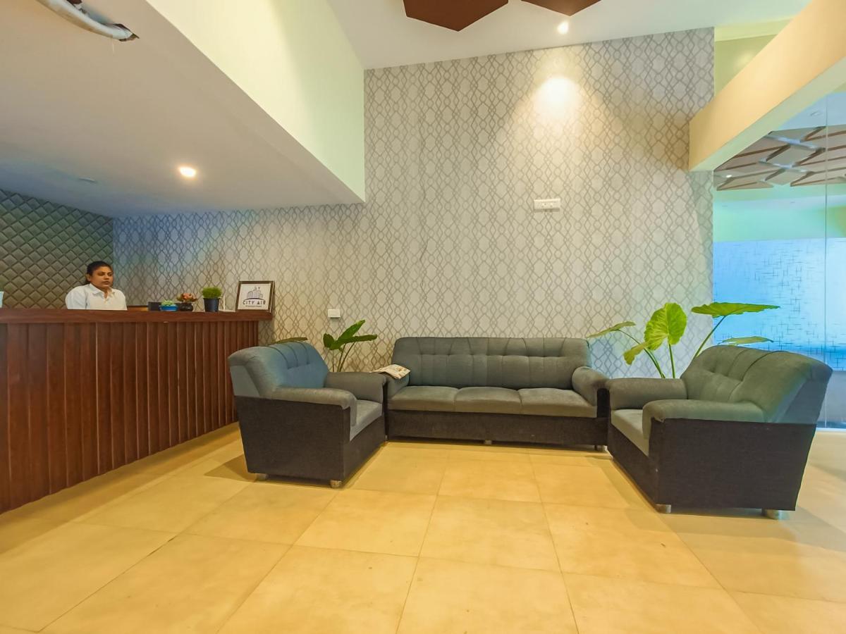 City Air Pune Bagian luar foto